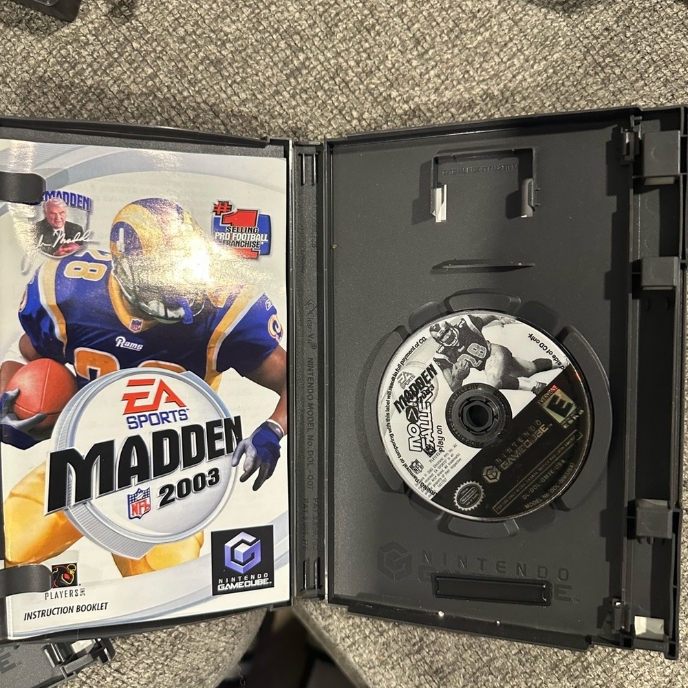 GameCube bundle - Picture 2 of 3